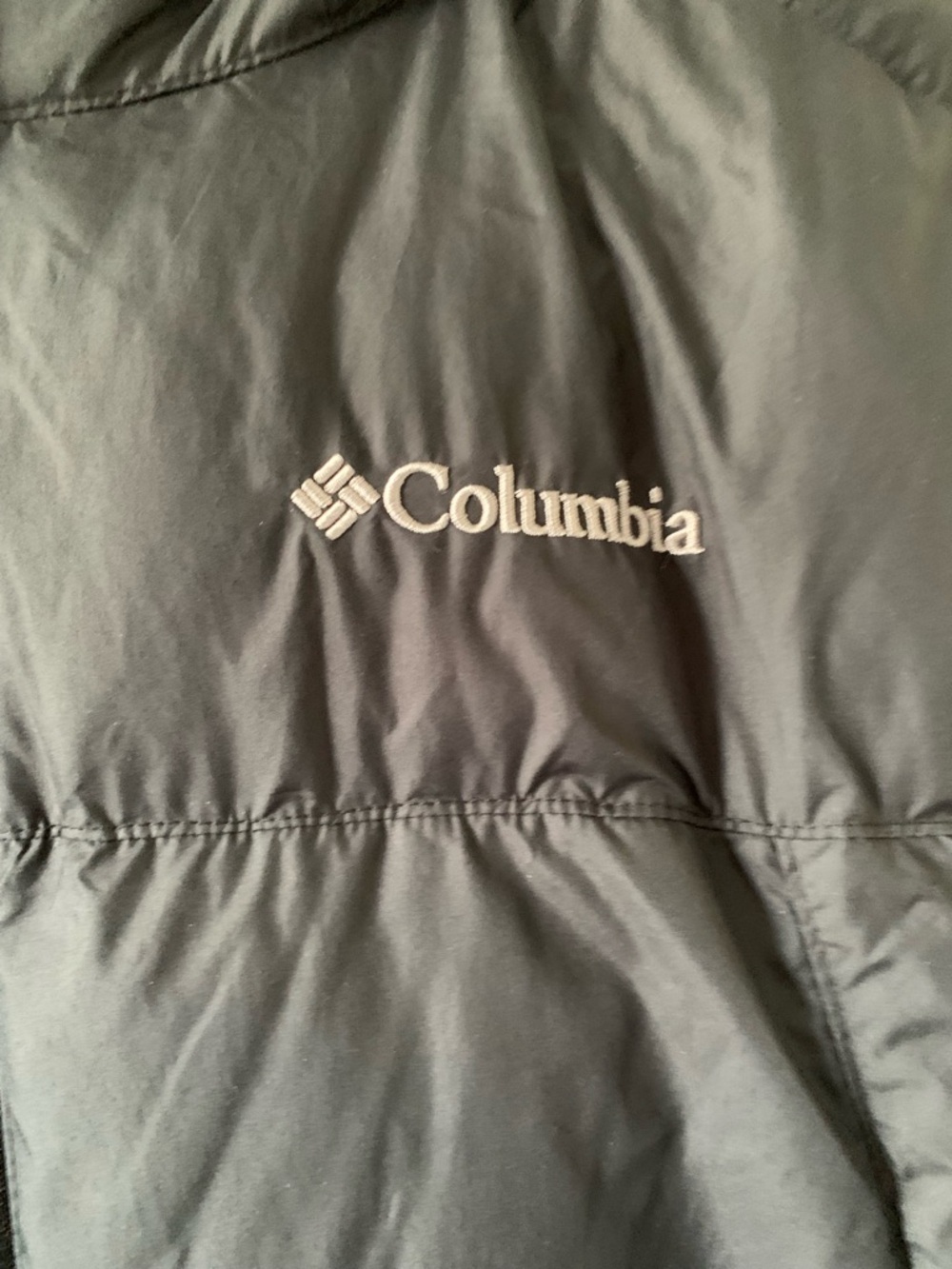 Columbia Men’s Black Hooded Puffer Coat Size Medium - Picture 3 of 8